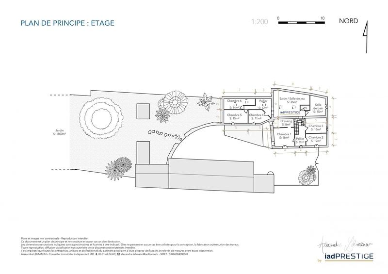 Maison - 298 m² - 9 pièces