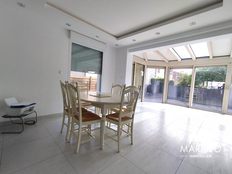 Maison contemporaine - 120 m² - 6 pièces