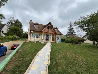 Maison - 145 m² - 7 pièces