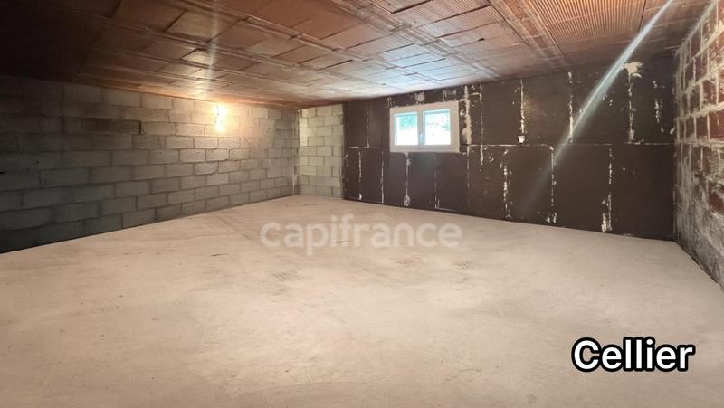 Maison - 172 m² - 8 pièces