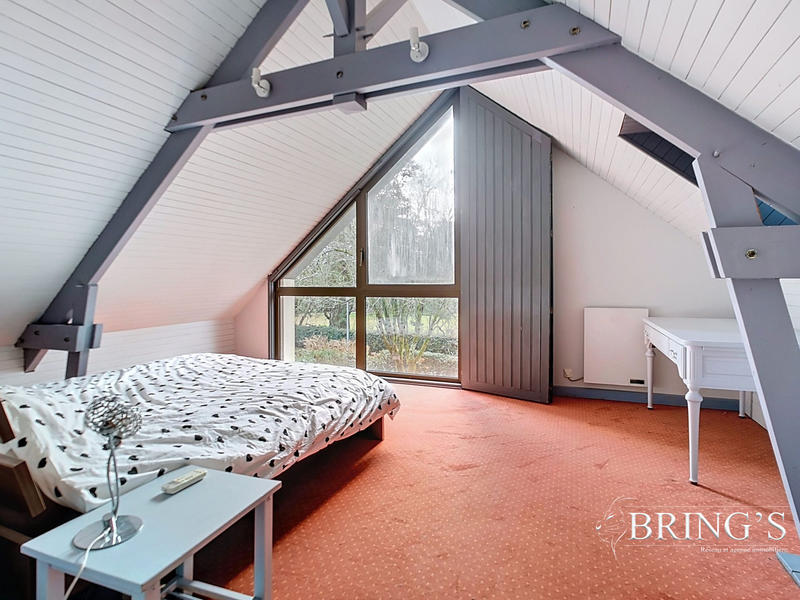 Maison - 162 m² - 6 pièces