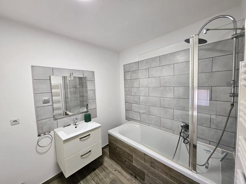 Maison - 80 m² - 3 pièces