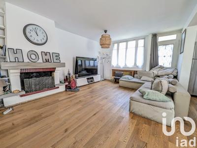 Maison - 155 m² - 6 pièces