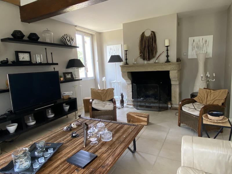 Maison - 280 m² - 7 pièces