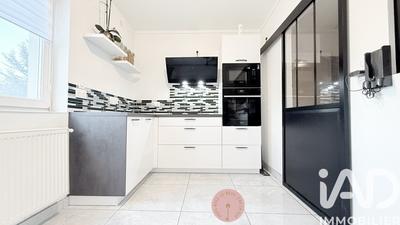 Appartement - 84 m² - 4 pièces