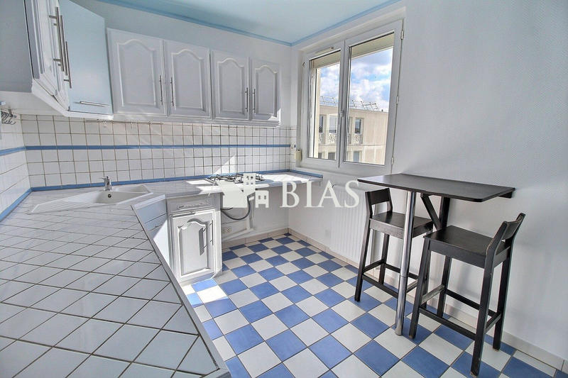 Appartement - 61 m² - 3 pièces