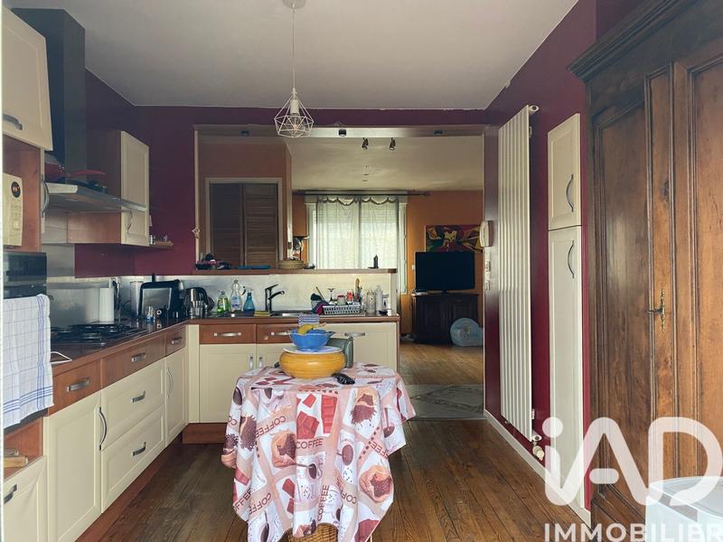 Maison - 169 m² - 8 pièces