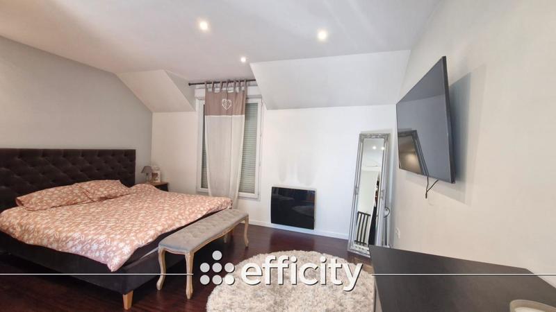 Maison - 92 m² - 4 pièces