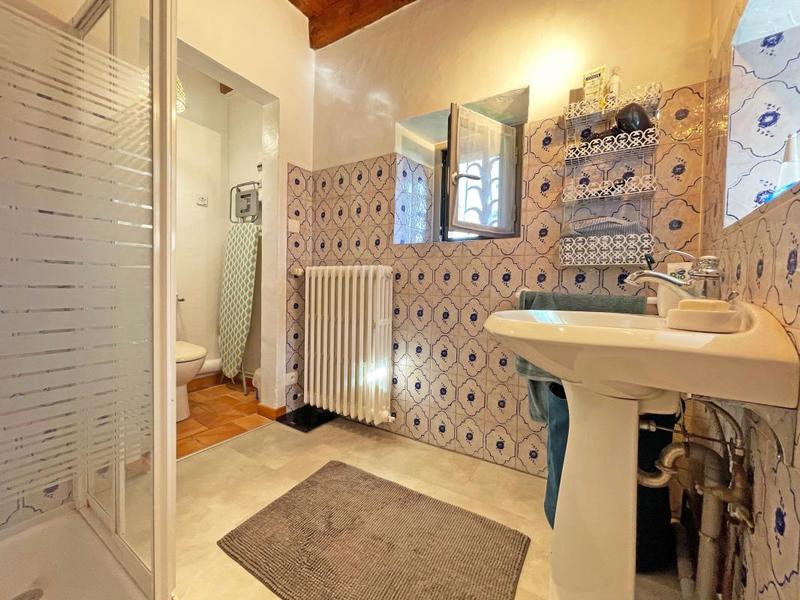 Propriété - 247 m² - 11 pièces