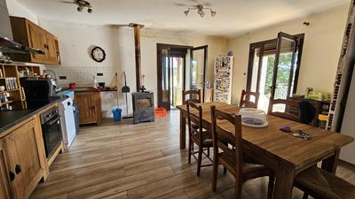 Maison ancienne - 210 m² - 6 pièces