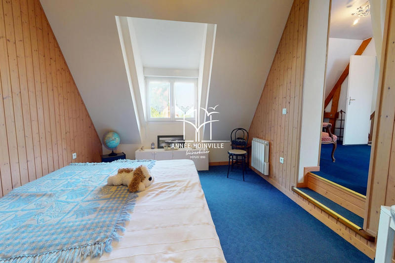 Maison traditionnelle - 120 m² - 7 pièces