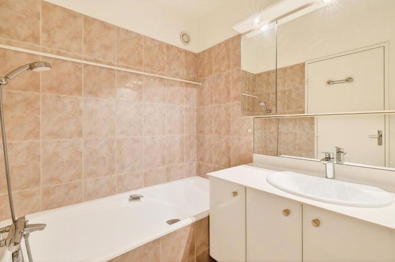 Appartement - 80 m² - 3 pièces