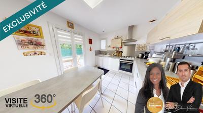 Maison - 124 m² - 5 pièces