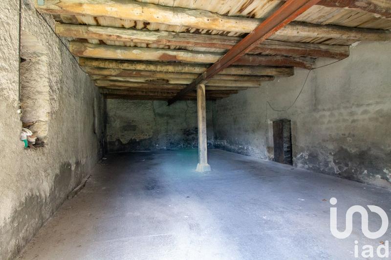 Maison - 260 m² - 10 pièces