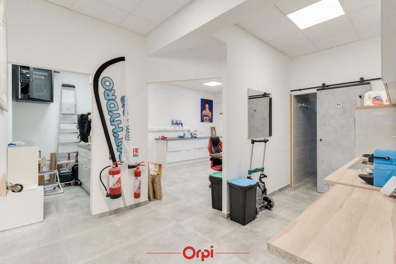 Local commercial - 67 m²