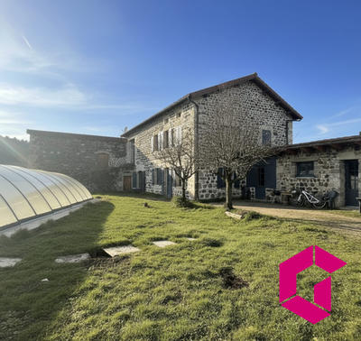 Ferme - 221 m² - 7 pièces