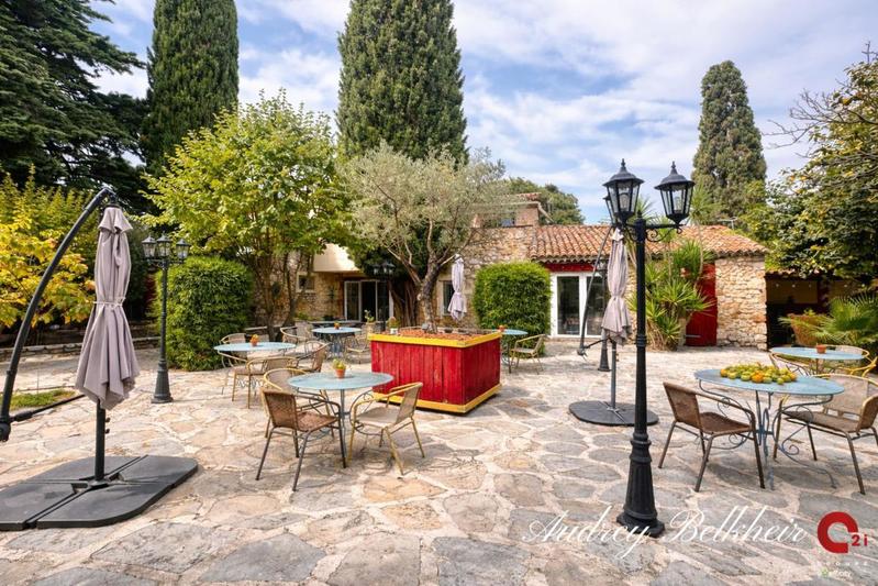 Local commercial - 450 m²