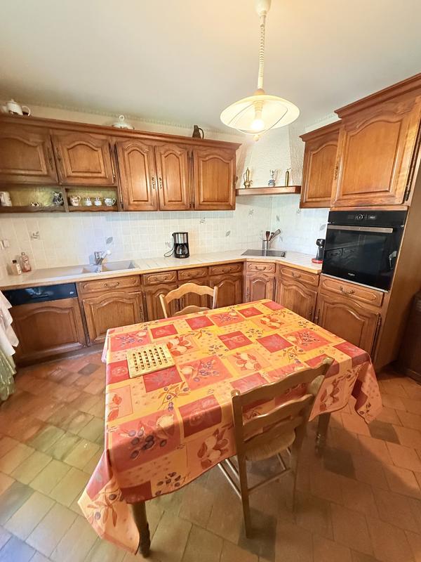 Maison - 170 m² - 6 pièces