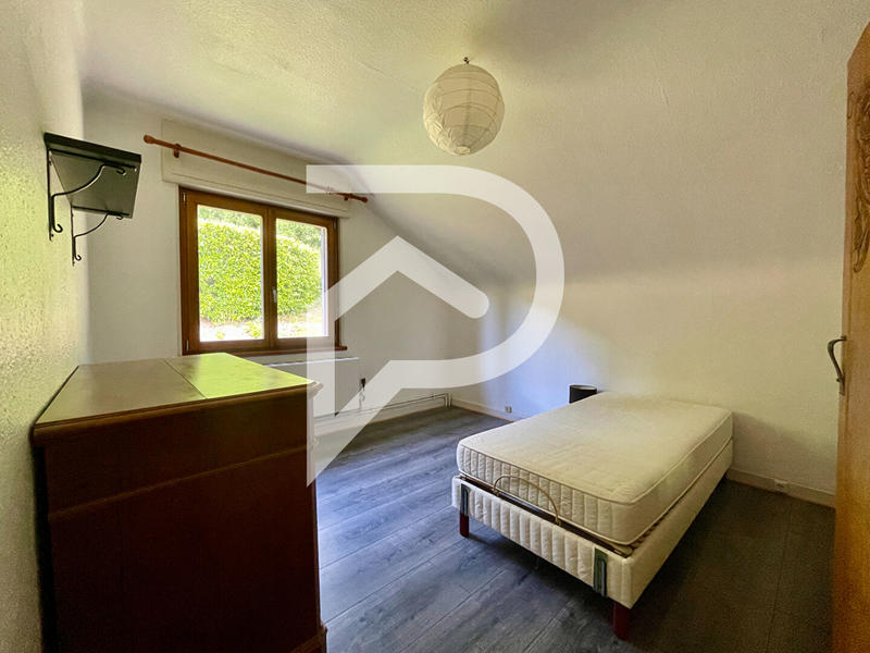 Maison - 137 m² - 6 pièces