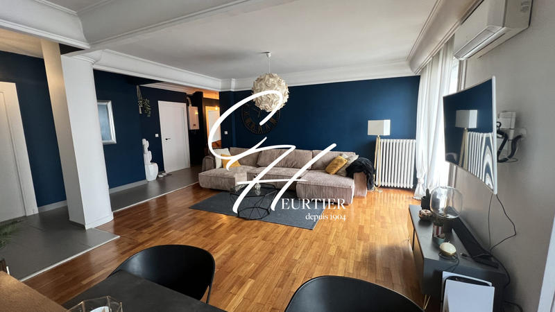 Appartement - 98 m² - 4 pièces