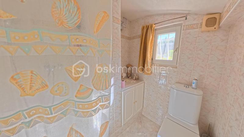 Maison - 180 m² - 6 pièces