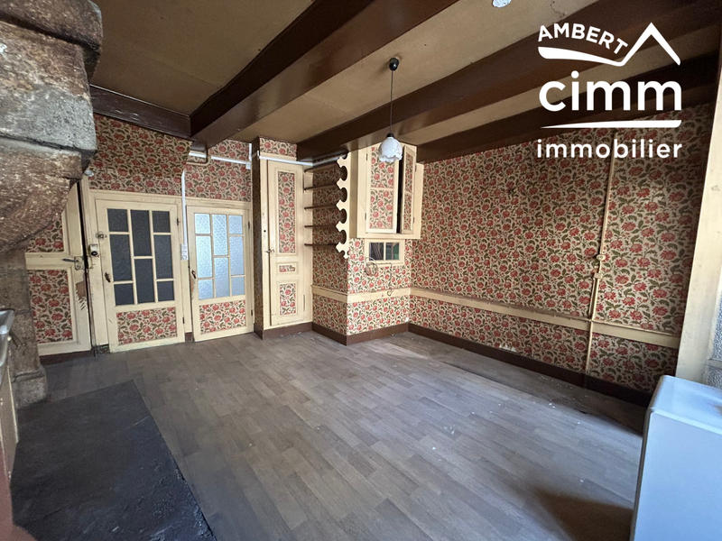 Maison - 195 m² - 9 pièces