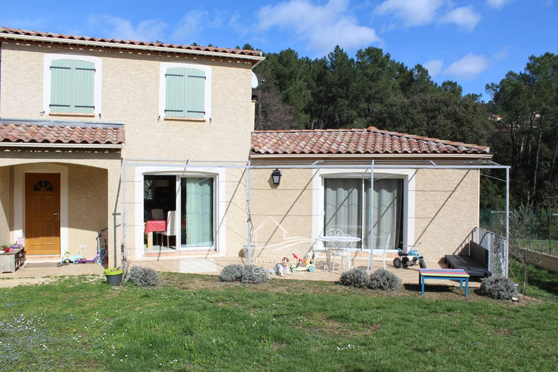 Villa - 135 m² - 5 pièces