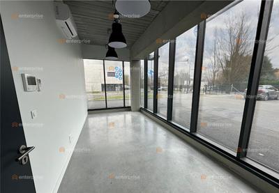 Bureau - 140 m²