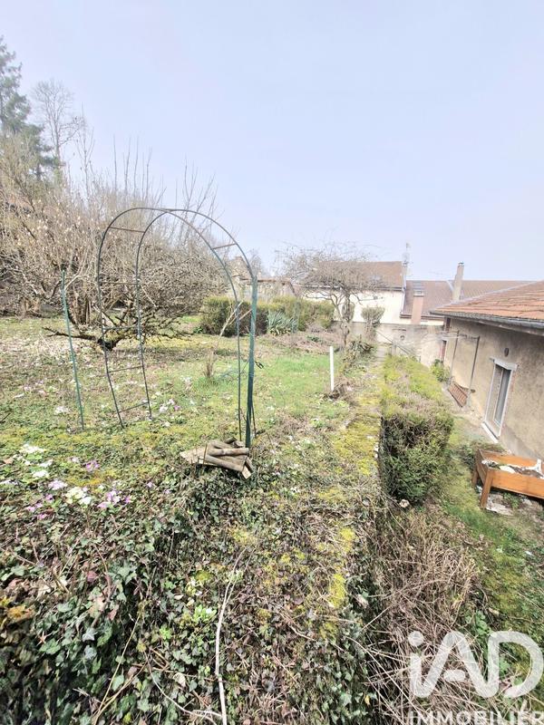 Maison - 264 m² - 7 pièces