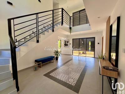 Maison - 314 m² - 6 pièces