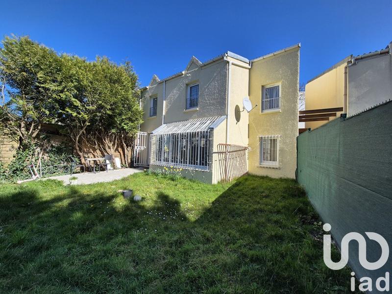 Maison - 105 m² - 5 pièces