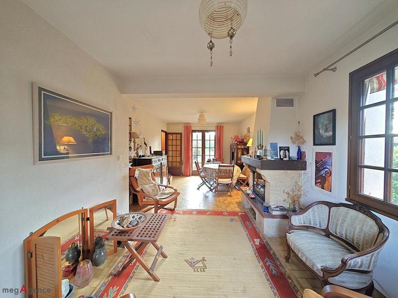 Maison - 115 m² - 6 pièces