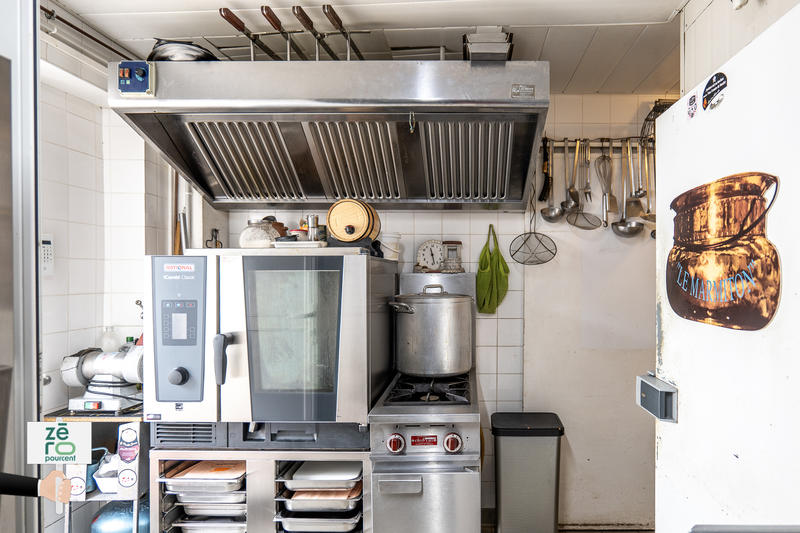 Fonds de commerce - Magasins - 50 m²