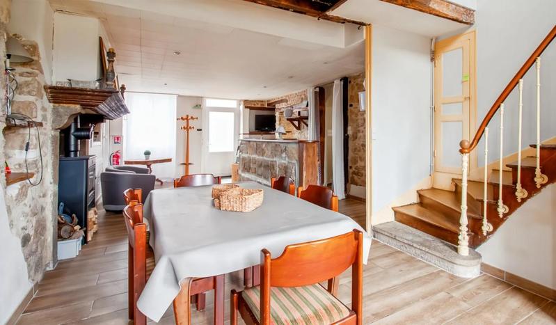 Propriété - 469 m² - 16 pièces