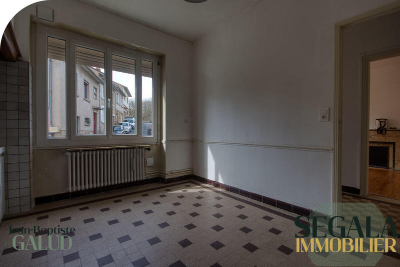 Maison - 135 m² - 6 pièces