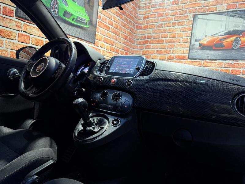 Abarth 500 1.4 Turbo t-Jet 160 595 Pista