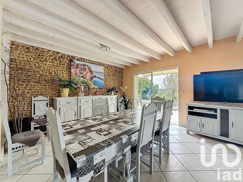 Maison - 232 m² - 7 pièces