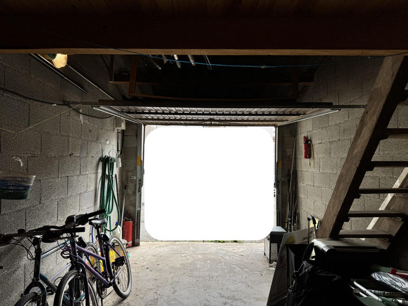 Parking / Garage - 18 m²