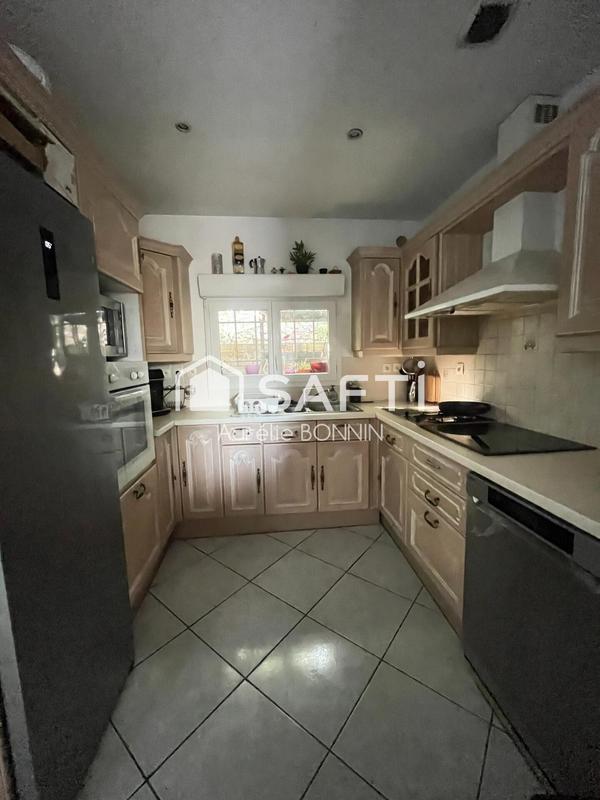 Maison - 145 m² - 8 pièces