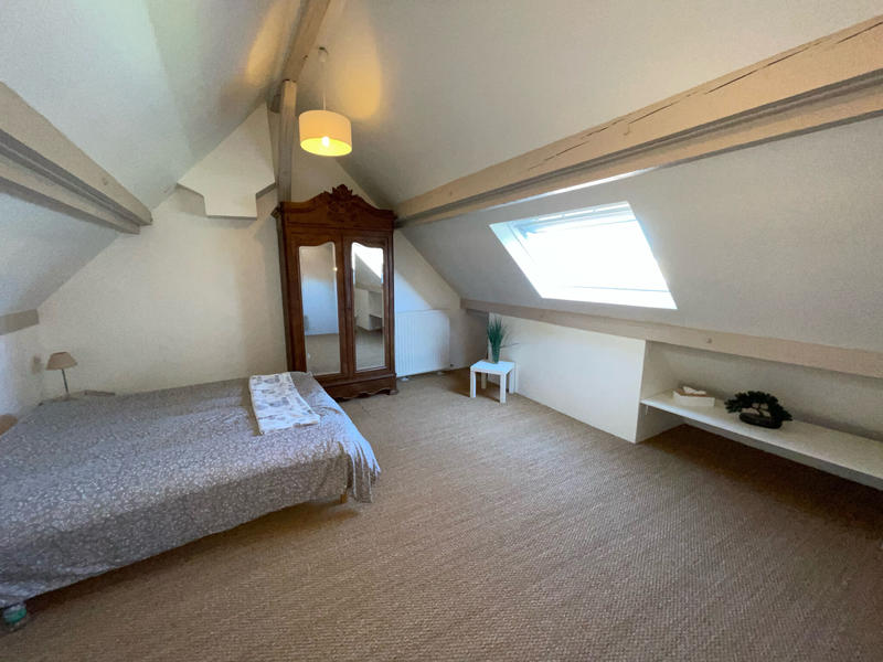 Maison - 224 m² - 7 pièces