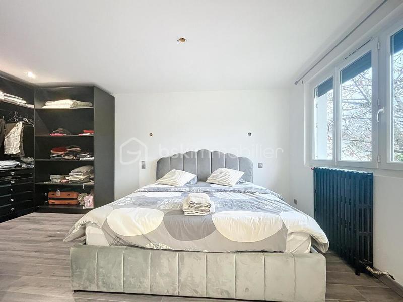 Maison traditionnelle - 103 m² - 4 pièces