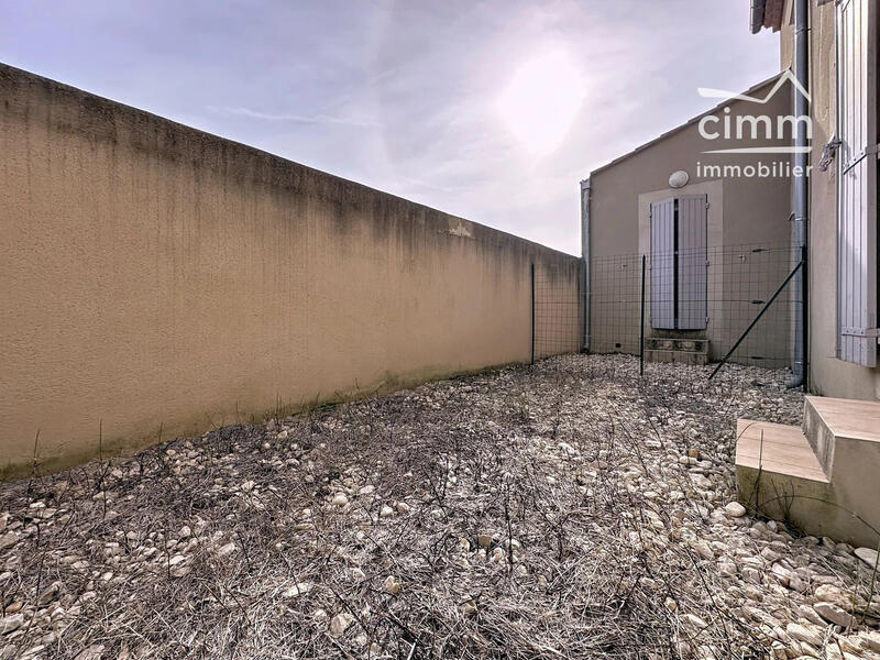 Maison - 80 m² - 4 pièces