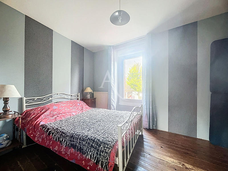 Maison - 149 m² - 7 pièces