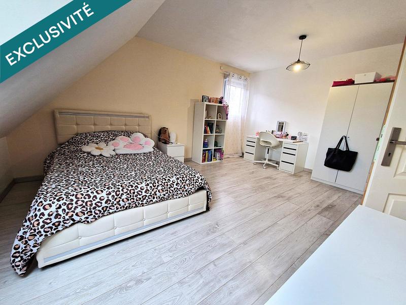 Maison - 225 m² - 7 pièces