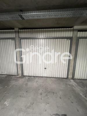 Garage - 14 m²