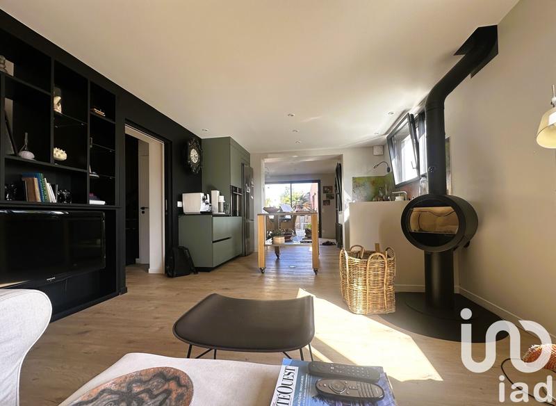 Maison - 134 m² - 8 pièces