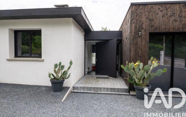 Maison de maîtres - 246 m² - 5 pièces