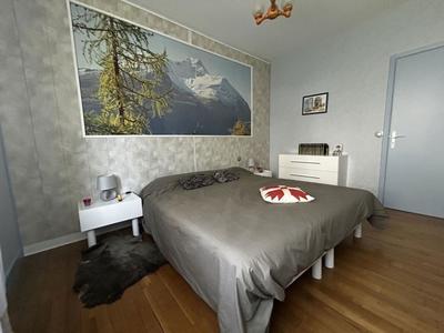 Maison - 158 m² - 9 pièces