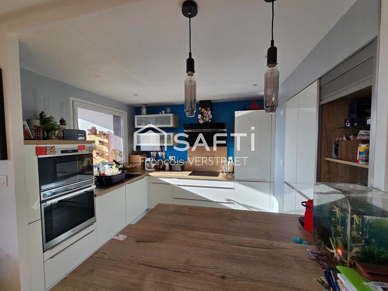 Appartement - 96 m² - 5 pièces