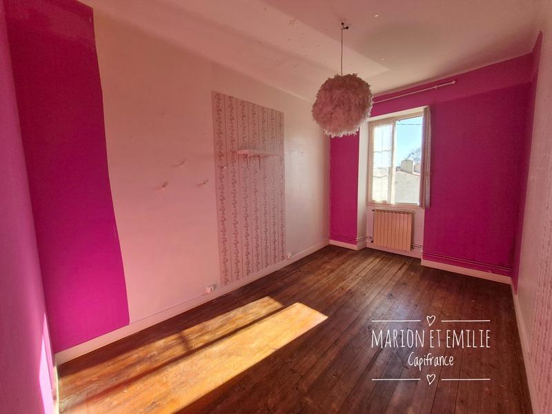 Maison - 130 m² - 8 pièces